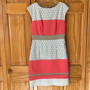 Sleeveless dress